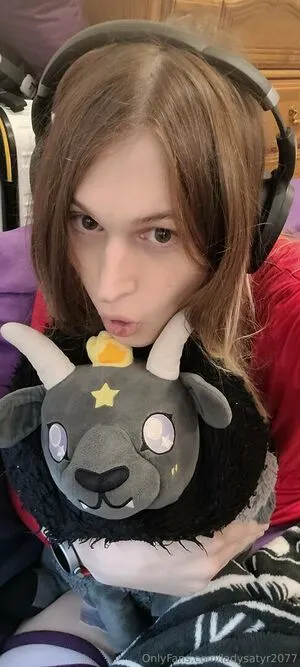 Ladysatyr2077 OnlyFans Leaked Free Thumbnail Picture - #3rqrH4rcoq