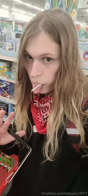 Ladysatyr2077 OnlyFans Leaked Free Thumbnail Picture - #c2QgEir4b7