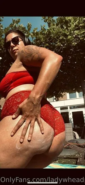 Ladywheadphones OnlyFans Leaked Free Thumbnail Picture - #MygLHLDG9e