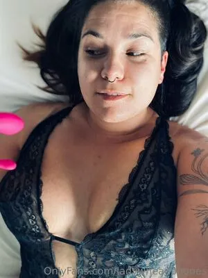 Ladywheadphones OnlyFans Leaked Free Thumbnail Picture - #Vrms8SUkKb