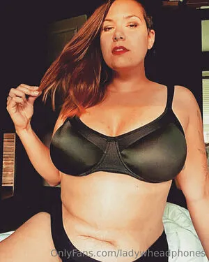 Ladywheadphones OnlyFans Leaked Free Thumbnail Picture - #kmXmZ5dxKX