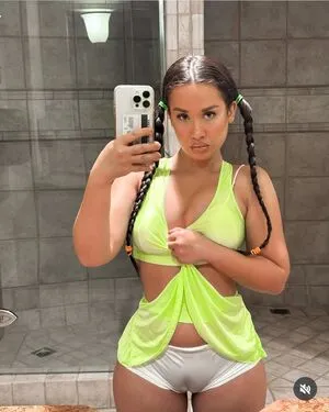 Laelviraof OnlyFans Leaked Free Thumbnail Picture - #98kEADVi03