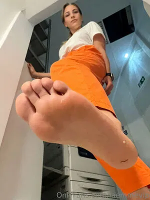 Laemme OnlyFans Leaked Free Thumbnail Picture - #2MjdnE5enI