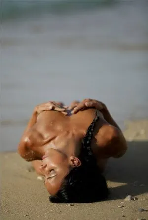 Laetitia Bouffard Roupe OnlyFans Leaked Free Thumbnail Picture - #WAJ9pAL5GC