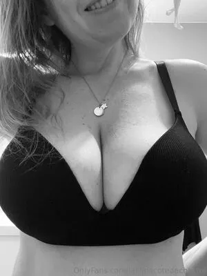 Lafilleacotedecheztoi OnlyFans Leaked Free Thumbnail Picture - #Jj1AICIMlA
