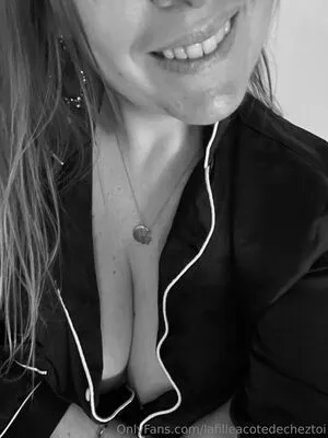 Lafilleacotedecheztoi OnlyFans Leaked Free Thumbnail Picture - #Nsx6E5EwNP