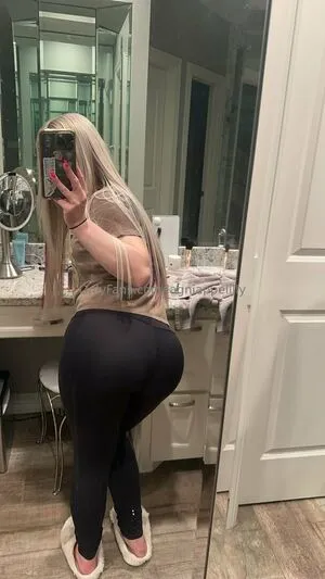 Lagniappelilly OnlyFans Leaked Free Thumbnail Picture - #BMWf4GnAfw