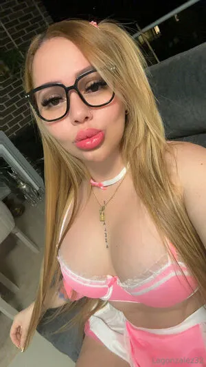Lagonzalez32 OnlyFans Leaked Free Thumbnail Picture - #F44TB5mOGk