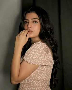Laiba Khan OnlyFans Leaked Free Thumbnail Picture - #dLPbJhltvX