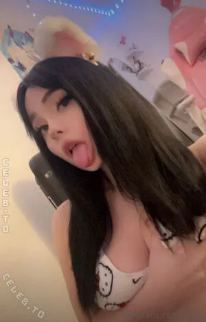 Lain Verse OnlyFans Leaked Free Thumbnail Picture - #Nb5rsDJ4ai