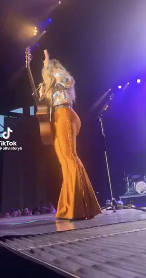 Lainey Wilson OnlyFans Leaked Free Thumbnail Picture - #796ARR72RU