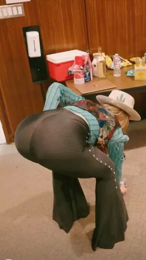 Lainey Wilson OnlyFans Leaked Free Thumbnail Picture - #CO33iVoIrb