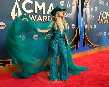 Lainey Wilson OnlyFans Leaked Free Thumbnail Picture - #aEdWWhXXsY