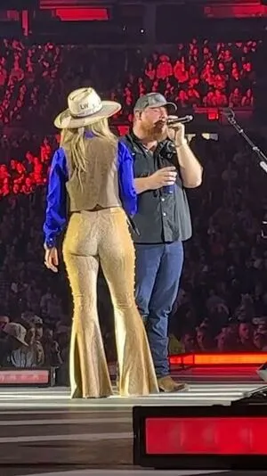 Lainey Wilson OnlyFans Leaked Free Thumbnail Picture - #aExvLFzOSI