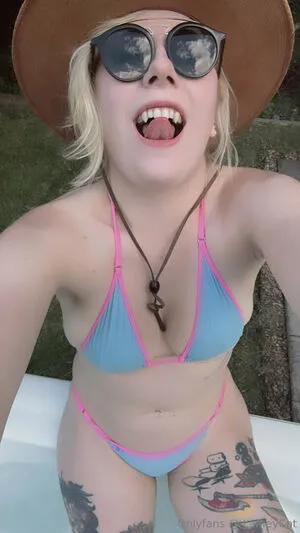 Laineycat OnlyFans Leaked Free Thumbnail Picture - #APYR6ZSjAj