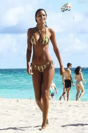 Lais Ribeiro OnlyFans Leaked Free Thumbnail Picture - #o40BnGf9q6