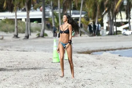 Lais Ribeiro OnlyFans Leaked Free Thumbnail Picture - #pNINzrVRLs