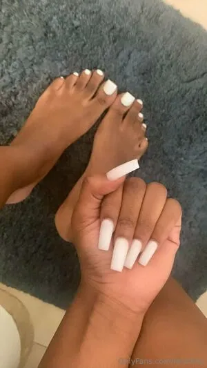 Laisothic OnlyFans Leaked Free Thumbnail Picture - #0dEyX3uw67