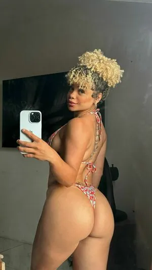 Laissa Araujo OnlyFans Leaked Free Thumbnail Picture - #UqTTV4sZAd