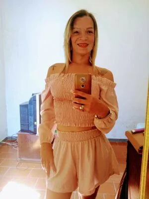 Laiza Lavier OnlyFans Leaked Free Thumbnail Picture - #iovCoEGO1c
