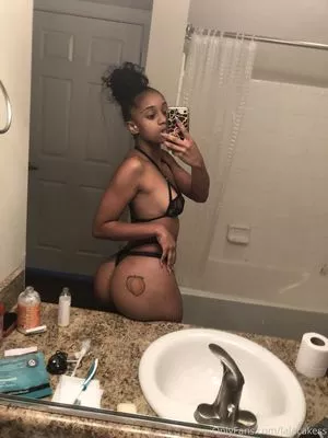 Lala Cakes OnlyFans Leaked Free Thumbnail Picture - #q0Ovofvzlx