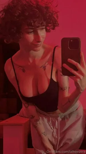 Lalhoevera OnlyFans Leaked Free Thumbnail Picture - #LeSlquvfra