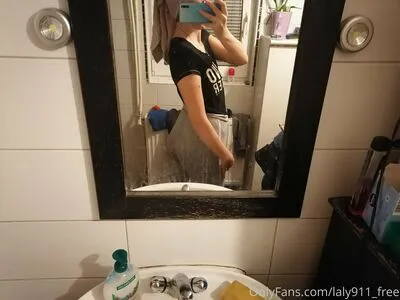 Laly911 Free OnlyFans Leaked Free Thumbnail Picture - #9ILuqytBNW