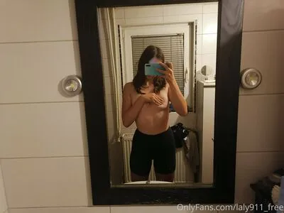 Laly911 Free OnlyFans Leaked Free Thumbnail Picture - #I9wgE54mPF