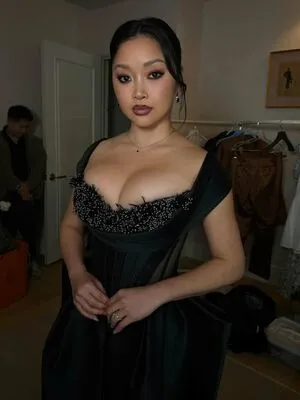 Lana Condor OnlyFans Leaked Free Thumbnail Picture - #2C3CHUP29t