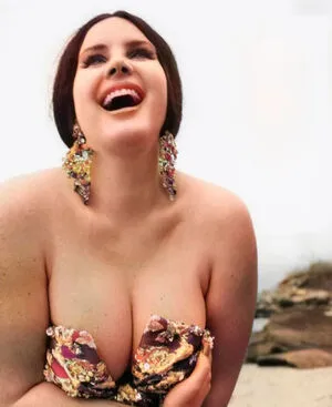 Lana Del Rey OnlyFans Leaked Free Thumbnail Picture - #1xyl3631Xr