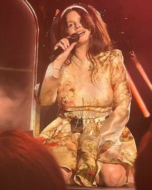 Lana Del Rey OnlyFans Leaked Free Thumbnail Picture - #H3B4dUH1bq