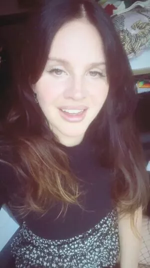 Lana Del Rey OnlyFans Leaked Free Thumbnail Picture - #HbhQvhGSQ3