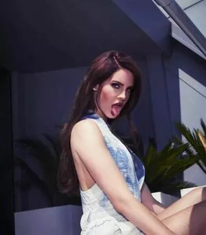 Lana Del Rey OnlyFans Leaked Free Thumbnail Picture - #HyUgV0VpY0