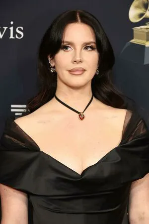 Lana Del Rey OnlyFans Leaked Free Thumbnail Picture - #U1keyJLoGq