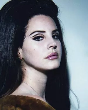 Lana Del Rey OnlyFans Leaked Free Thumbnail Picture - #m3EeB9Rydq