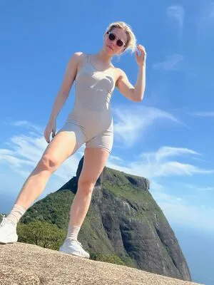 Lana Rhodes OnlyFans Leaked Free Thumbnail Picture - #h0herdJrWw