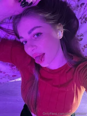 Lanaavis OnlyFans Leaked Free Thumbnail Picture - #f8C1fhZ9fx