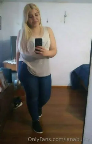 Lanabusty OnlyFans Leaked Free Thumbnail Picture - #2IbyHbbNZf