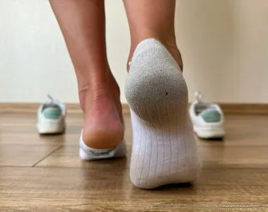 Lanarobertsfeets OnlyFans Leaked Free Thumbnail Picture - #0RPvNHuORb