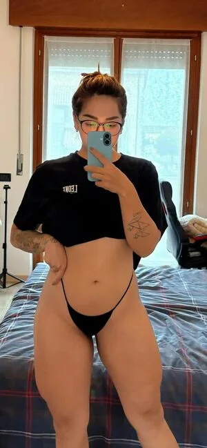 Landa Or OnlyFans Leaked Free Thumbnail Picture - #1nS6n9YysM