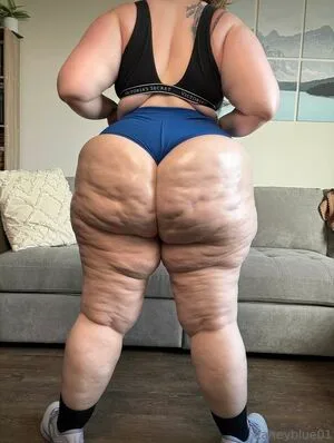 Laneyblue01 OnlyFans Leaked Free Thumbnail Picture - #E7FanBEkUG