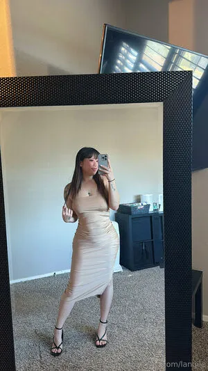 Langiie OnlyFans Leaked Free Thumbnail Picture - #TuSpvpPvie