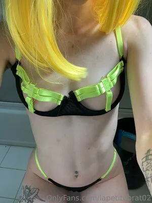 Lapetitebrat02 OnlyFans Leaked Free Thumbnail Picture - #dtlCJZTIGm
