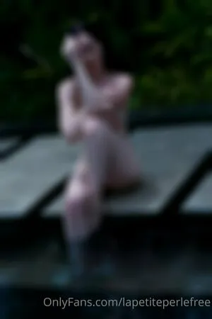 Lapetiteperlefree OnlyFans Leaked Free Thumbnail Picture - #HjIwMBsH0f