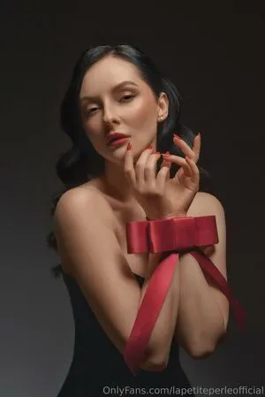 Lapetiteperleofficial OnlyFans Leaked Free Thumbnail Picture - #0ND04TgXNS