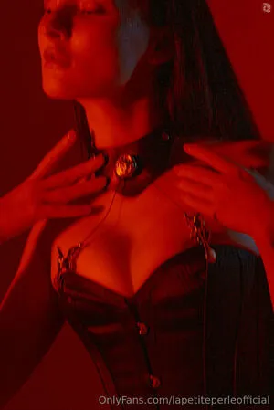 Lapetiteperleofficial OnlyFans Leaked Free Thumbnail Picture - #ae8D70kUAB