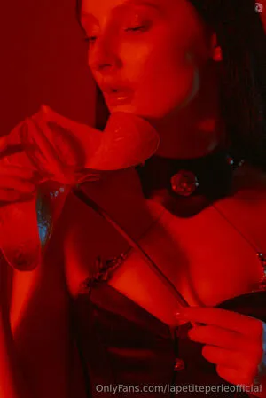 Lapetiteperleofficial OnlyFans Leaked Free Thumbnail Picture - #xRR3hhgV9q