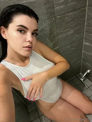 Lara Benjamina OnlyFans Leaked Free Thumbnail Picture - #97IX8Rfom8