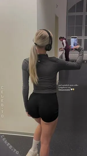 Lara Brunner OnlyFans Leaked Free Thumbnail Picture - #KloPTlsOfJ