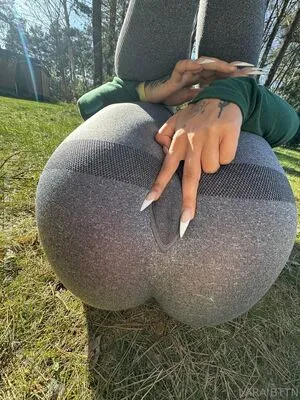 Lara Bttn OnlyFans Leaked Free Thumbnail Picture - #4RvWiBPVGu